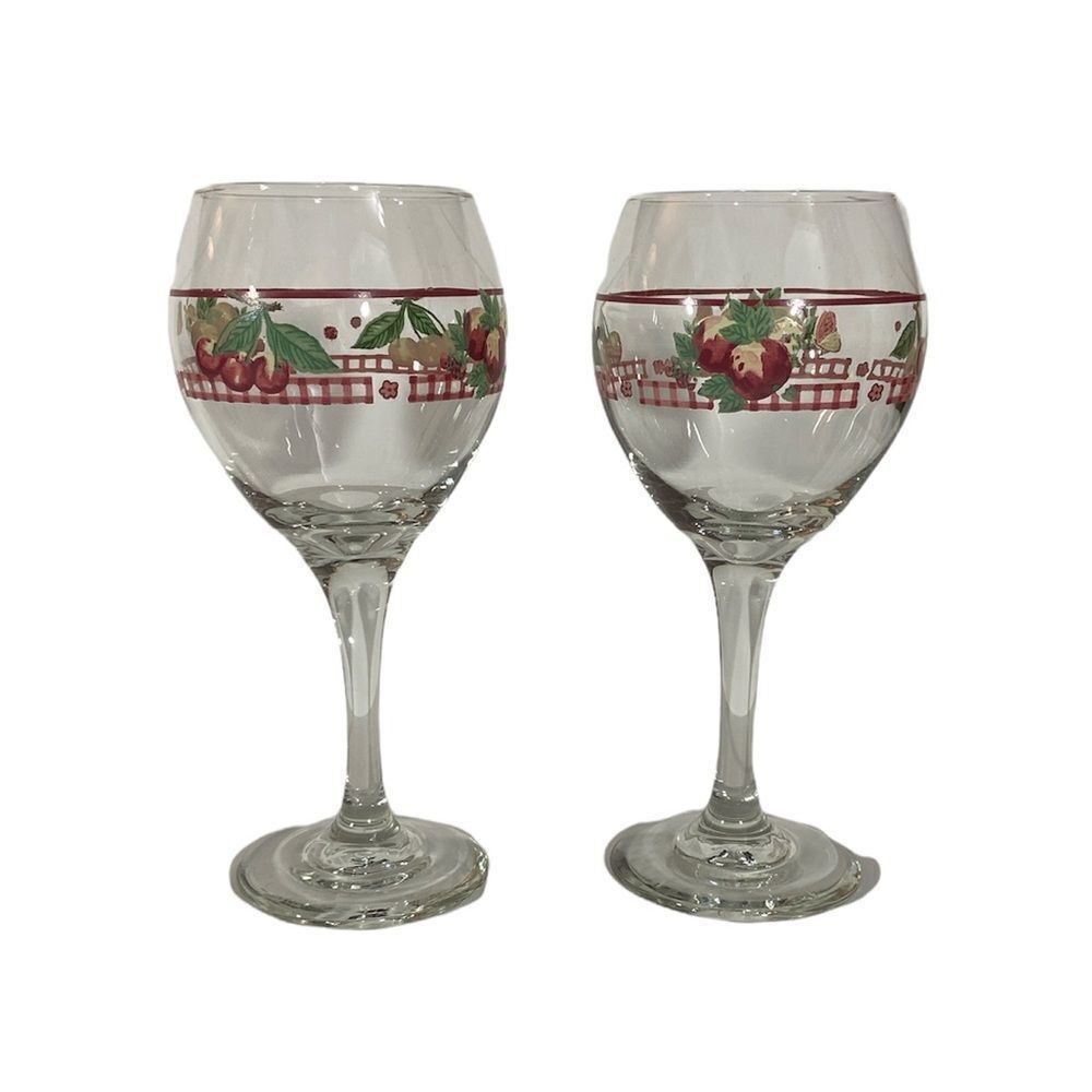 Vintage Pfaltzgraff 14 oz Wine Glasses Retired Delicious Pattern Fruit Set of 2